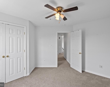 206 Heathwalk Street - Photo Thumbnail 21