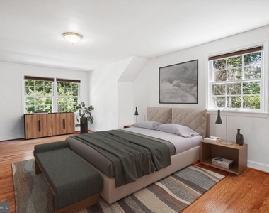 7001 Longwood Drive - Photo Thumbnail 12