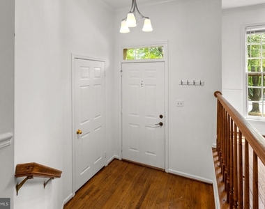 11017 Cedarwood Drive - Photo Thumbnail 1
