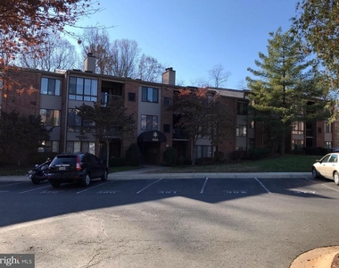 18120 Chalet Drive - Photo Thumbnail 28