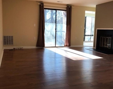 18120 Chalet Drive - Photo Thumbnail 3