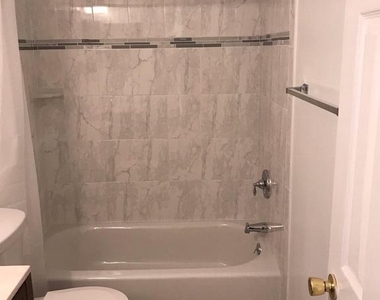 18120 Chalet Drive - Photo Thumbnail 13