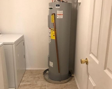 18120 Chalet Drive - Photo Thumbnail 24