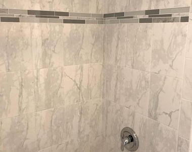 18120 Chalet Drive - Photo Thumbnail 20