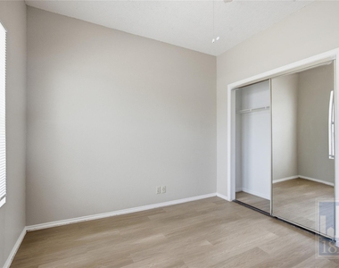 2804 Rio Grande St - Photo Thumbnail 18