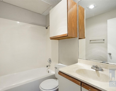 2804 Rio Grande St - Photo Thumbnail 11