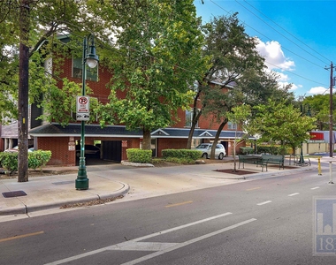 2804 Rio Grande St - Photo Thumbnail 22