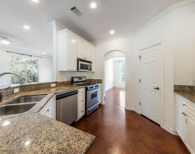 1704 Randolph Ridge Trl - Photo Thumbnail 8