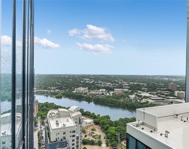 610 Davis St - Photo Thumbnail 5
