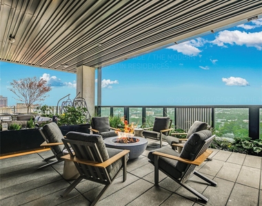 610 Davis St - Photo Thumbnail 19