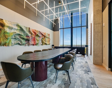 610 Davis St - Photo Thumbnail 16