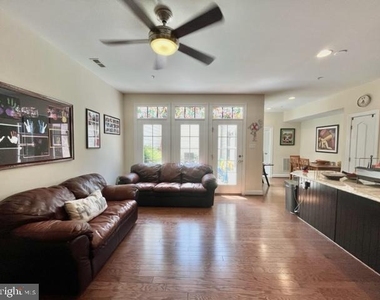11217 Terrace Lane - Photo Thumbnail 2