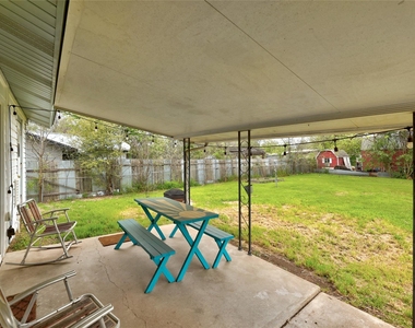 2713 Friar Tuck Ln - Photo Thumbnail 24