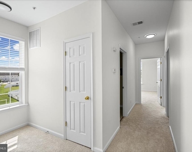 1670 Mohegan Drive - Photo Thumbnail 19