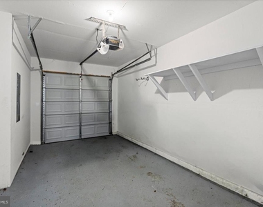 1670 Mohegan Drive - Photo Thumbnail 36