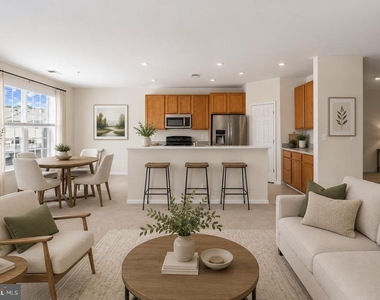1670 Mohegan Drive - Photo Thumbnail 3