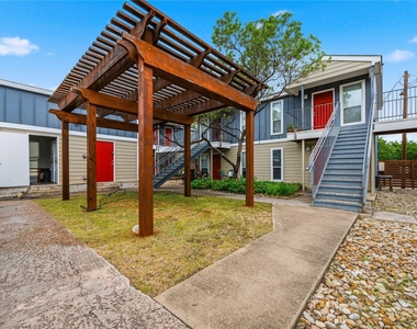 2512 Durwood St - Photo Thumbnail 7