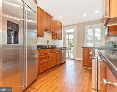 232 Dill Avenue - Photo Thumbnail 20