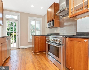 232 Dill Avenue - Photo Thumbnail 16