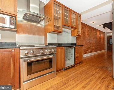 232 Dill Avenue - Photo Thumbnail 13