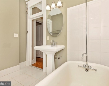 232 Dill Avenue - Photo Thumbnail 43