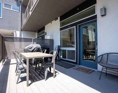 1701 E M L King Jr Blvd - Photo Thumbnail 24