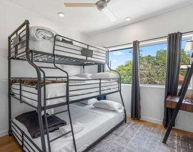 1701 E M L King Jr Blvd - Photo Thumbnail 13