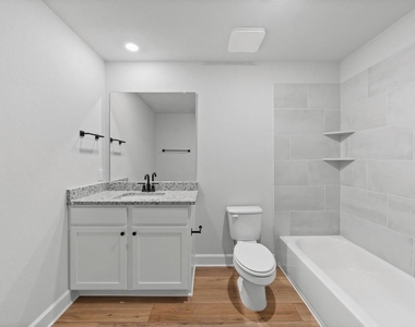 9513 Balmy Ln - Photo Thumbnail 14