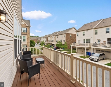 10969 Bartholomew Alley - Photo Thumbnail 17