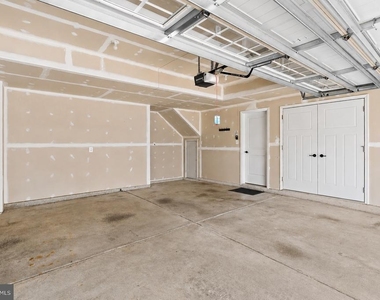 10969 Bartholomew Alley - Photo Thumbnail 18