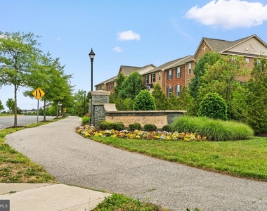 10969 Bartholomew Alley - Photo Thumbnail 22