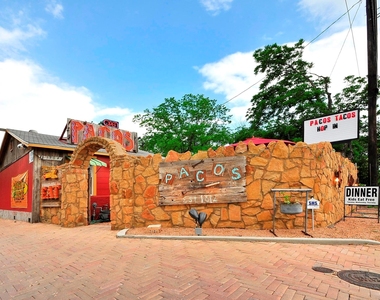 2508 Simond Ave - Photo Thumbnail 9