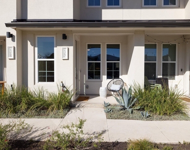 2508 Simond Ave - Photo Thumbnail 11