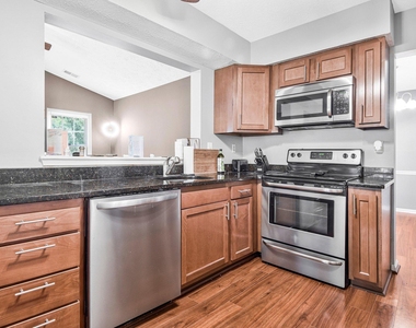 4037 Broadbill Circle - Photo Thumbnail 11
