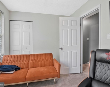 4037 Broadbill Circle - Photo Thumbnail 30
