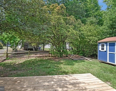 4037 Broadbill Circle - Photo Thumbnail 32