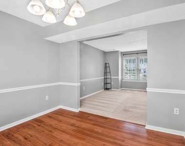 4037 Broadbill Circle - Photo Thumbnail 8