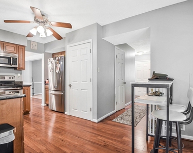 4037 Broadbill Circle - Photo Thumbnail 14