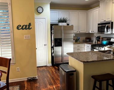 11000 Anderson Mill Rd - Photo Thumbnail 4