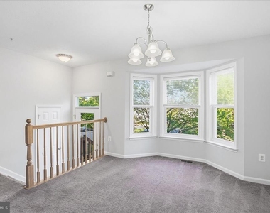 8000 Delores Court - Photo Thumbnail 6