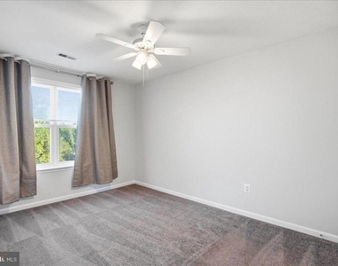 8000 Delores Court - Photo Thumbnail 18
