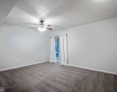 8000 Delores Court - Photo Thumbnail 26