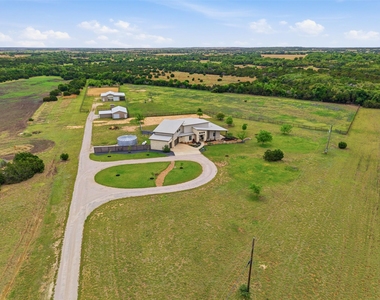 215 Mesa Vista Dr - Photo Thumbnail 35