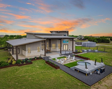 215 Mesa Vista Dr - Photo Thumbnail 15