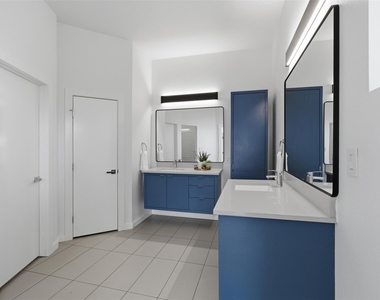 215 Mesa Vista Dr - Photo Thumbnail 10