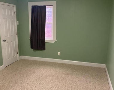 22 Bloomsbury Avenue - Photo Thumbnail 8