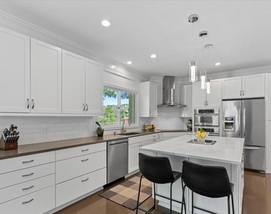 3503 Needles Dr - Photo Thumbnail 9