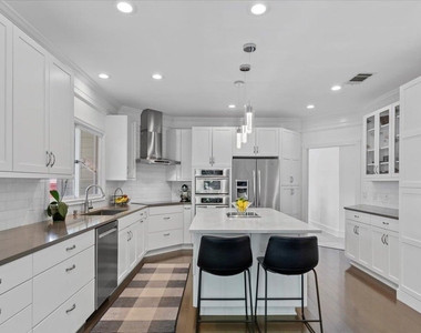 3503 Needles Dr - Photo Thumbnail 11