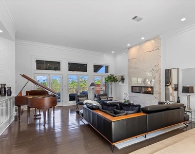 3503 Needles Dr - Photo Thumbnail 2
