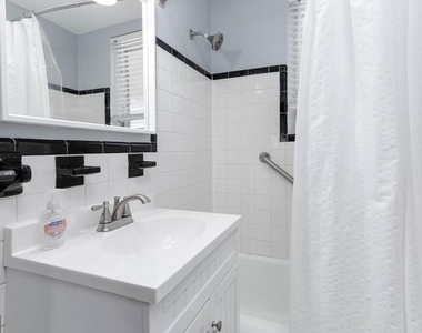 3243 Kentucky Avenue - Photo Thumbnail 17